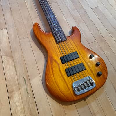 G&L L5500 image 3