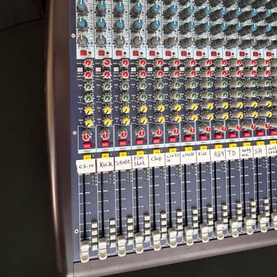 Midas Venice U24 24-Channel Mixing Console / USB Interface 2012 - 2016 - Blue image 3