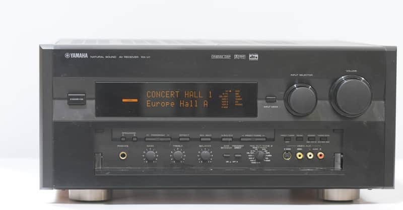Yamaha RX-V1 DD/DTS Matrix 6.1 Receiver image 1