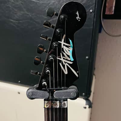 Fender Limited Edition HM Strat Reissue 2020 - Ice Blue image 14