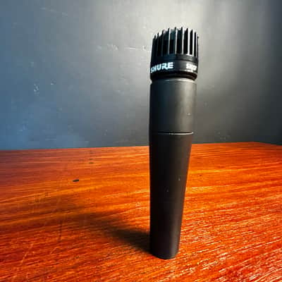 Shure SM57 Cardioid Dynamic Microphone 1984 - Present - Black image 4