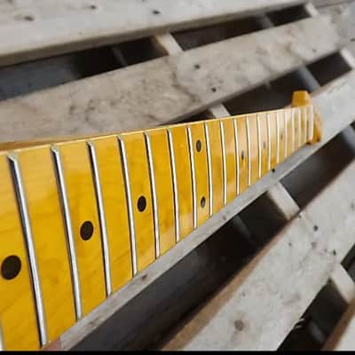 21 Fret Vintage Tint Maple T guitar neck replacement fits OEM image 7