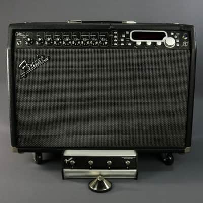 Fender Cyber-Twin SE 2 x 65-Watt 2x12" Modeling Guitar Combo 2005 - 2012