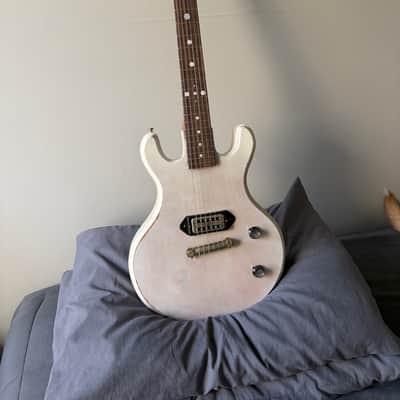 Mondell Custom Guitars DC German Carve Junior 2023 - Relic White Fox image 7