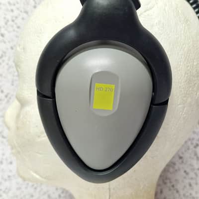 90s Vintage Headphones Sennheiser HD 270 image 9