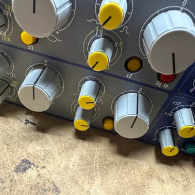 Focusrite ISA 215 Dual Mono Mic Pre and Equalizer - As Is image 3