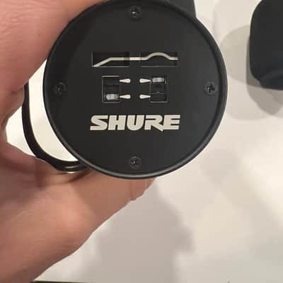 Shure SM7B Cardioid Dynamic Microphone 2001 - Present - Black image 10