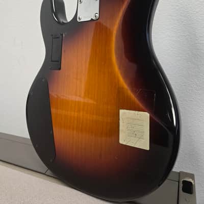 Ernie Ball Music Man StingRay 4 HH 3EQ 2015 - 2019 - Vintage Sunburst image 12