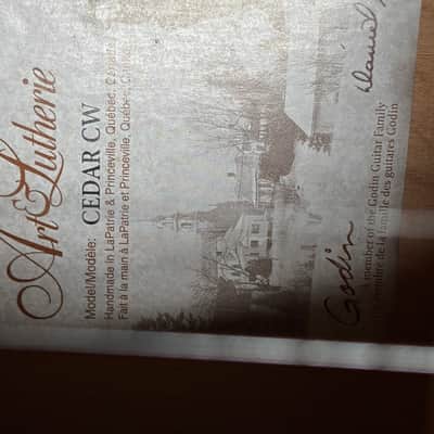Art & Lutherie Cedar CW Cedar CW 2006 - Cherry image 3