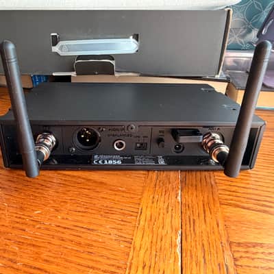 Sennheiser XSW12A Wireless Presentation Set image 7