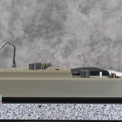 Roland SH-101 Gray Vintage Monophonic Synthesizer in Good condition image 8