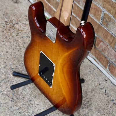 Fender Limited Edition Suona Stratocaster Thinline Ebony Fingerboard Violin Burst image 9