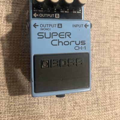 Boss CH-1 Super Chorus (Blue or Pink Label) 1989 - 2001 - Blue