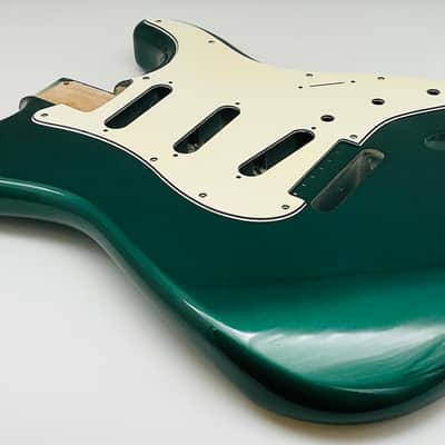 Show Me Nitro Finishes 4lbs 5oz Nitro Lacquer S-Style - Dark Sherwood Green image 6
