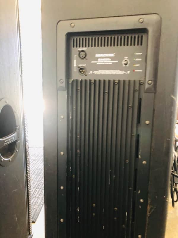 Mackie SA1532z Active sound  reinforcement speaker system image 1