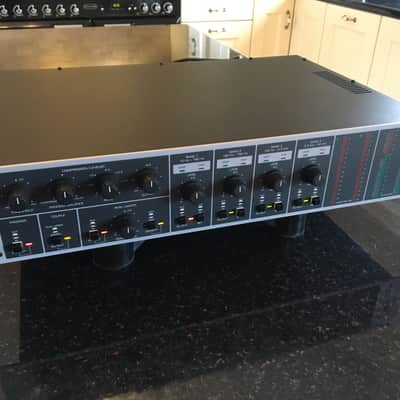 Behringer Combinator MDX-8000 Multiband Compressor/ Limiter - Rare