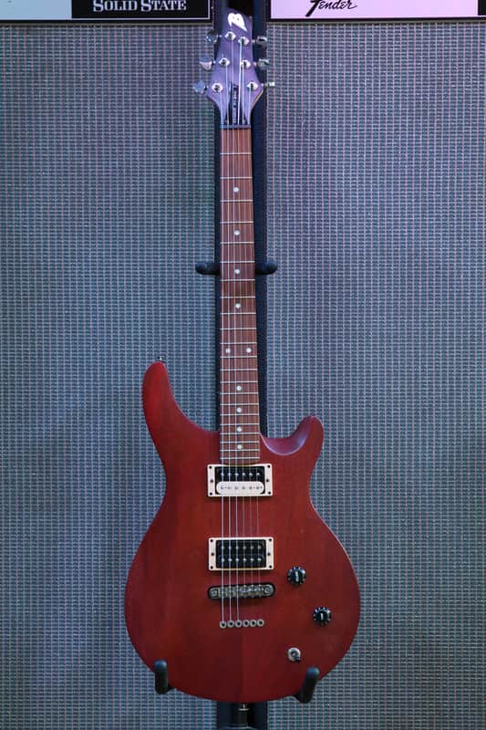 Benavente 200 Series 2003 - Wine Red image 1