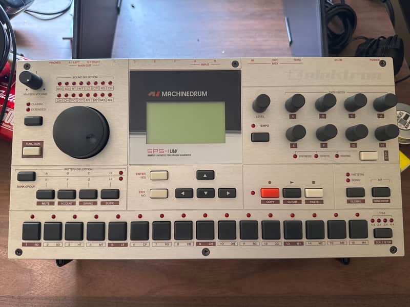 Elektron Machinedrum SPS-1UW MKII 2007 - 2010 - Silver image 1