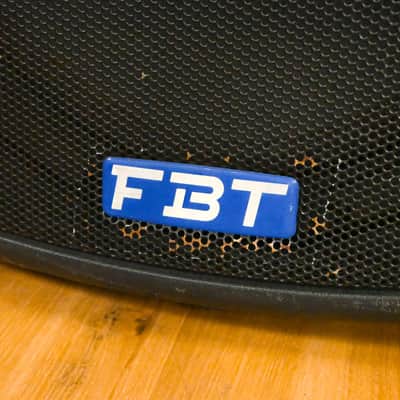 FBT MaxX 4 300W Sound Reinforcement Monitor (PAIR) CG010BW image 6