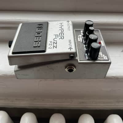 Boss FZ-2 Hyper Fuzz (Silver Label) 1993 - 1997 - Silver image 3