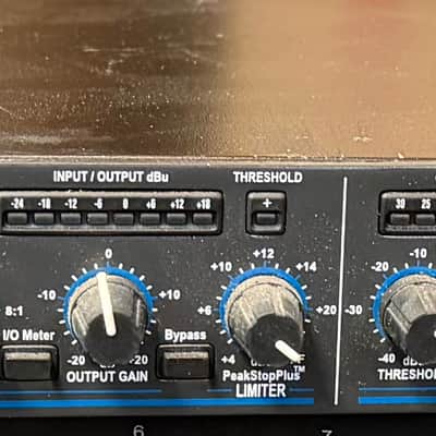 dbx 1046 Quad Compressor/Limiter 2010s - Black image 1
