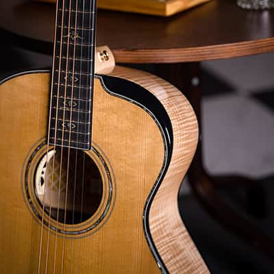 Cort Gold Passion Modern Concert Acoustic-Electric Guitar w/ Hard Case, Natural Glossy image 8
