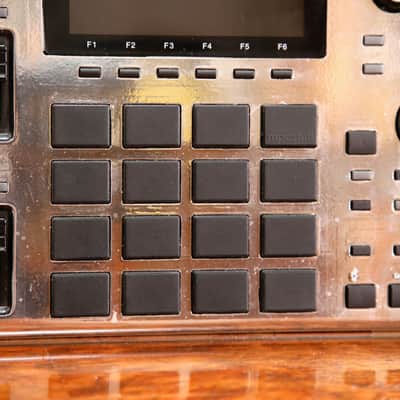 Akai MPC1000 V2 JJOS Music Production Center Pre-Owned image 3