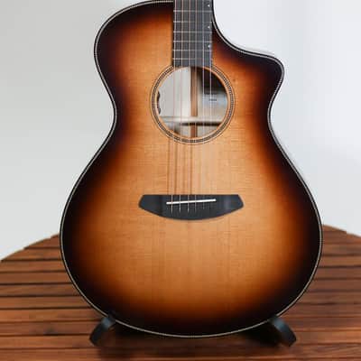 Breedlove USA Concert CE Acoustic-Electric Guitar, Whiskey Burst Sitka Spruce/Myrtlewood image 3