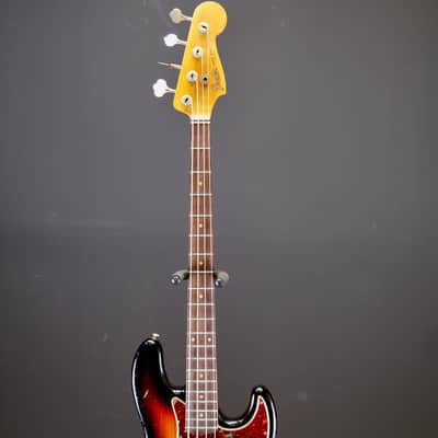 Fender Custom Shop 1961 Jazz Bass Heavy Relic 3A Rosewood Fingerboard 3-Color Sunburst image 4