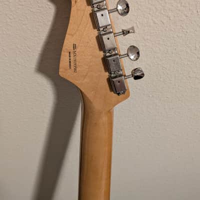 Fender Vintera '60s Stratocaster with Pau Ferro Fretboard 2019  Surf Green image 4