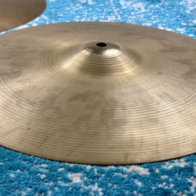 14" VERY LIGHT 1960s EARLY Zildjian A NEW BEAT Hihats 843g 1380g image 3