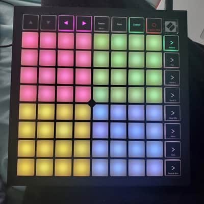 Novation Launchpad X Pad Controller 2019 - Present - Black image 2
