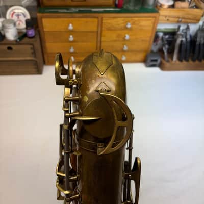 King Super 20 Around 1947 - Bare Brass image 6
