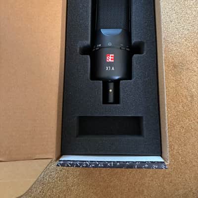 sE Electronics X1A Studio Condenser Microphone 2017