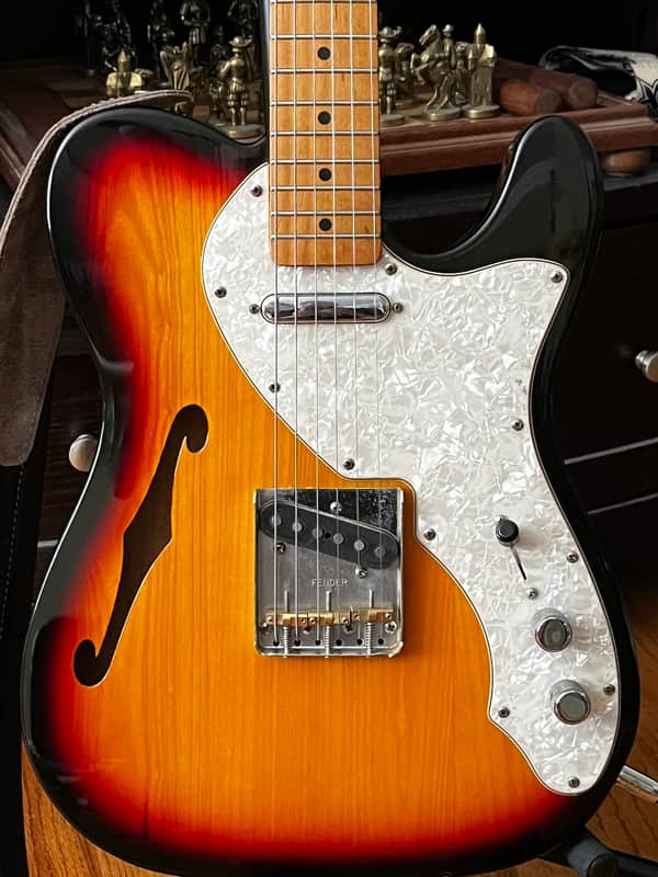 ギター fender MEX Telecaster Thinline 69 Fender Classic Series '69 Telecaster Thinline Mahogany 1998