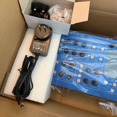 Groove Synthesis 3rd Wave 8M 8-Voice Desktop Synthesizer 2025 - Present - Blue image 11
