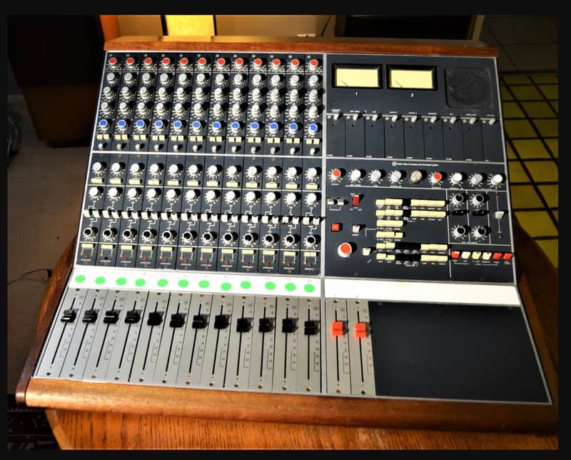 Neve Melbourn Console 1970s Vintage All Working image 1