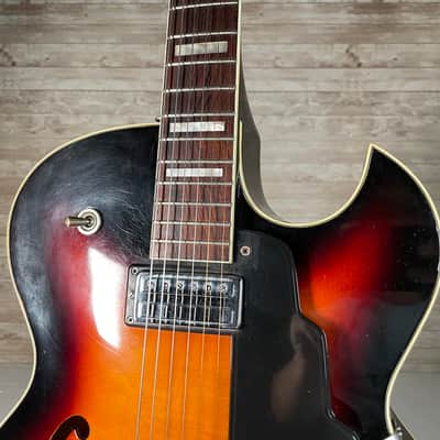 Guild CE-100D Hollowbody 1968 - Includes Vintage Gretsch Case image 4
