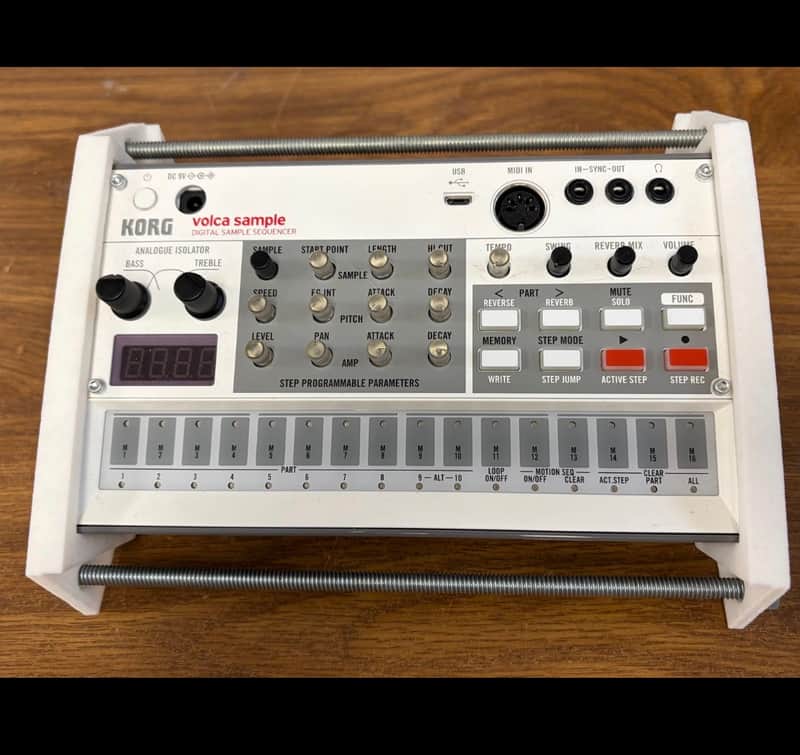 Immagine Korg Volca Sample Digital Sample Sequencer 2010s - White - 1
