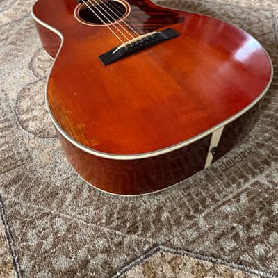 Eastman E10OOSS/V Slope Shoulder Acoustic w/ Hard Case & Free Pro Setup image 9