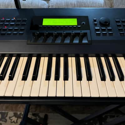 Yamaha EX5 Realtime Control Synthesizer 1998 - Blue image 24