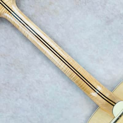Gibson Custom SJ-200 Vine Acoustic Guitar 2004 - Natural image 19