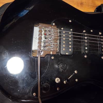 Fender Stratocaster 1985 Japan image 3