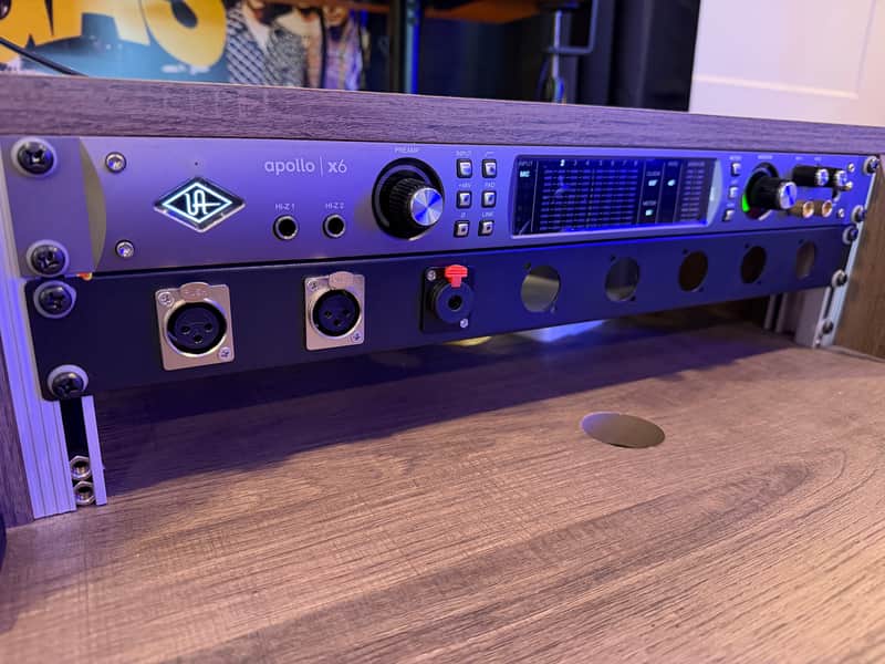 Universal Audio Apollo x6 Thunderbolt 3 Audio Interface 2020 - Present - Gray image 1