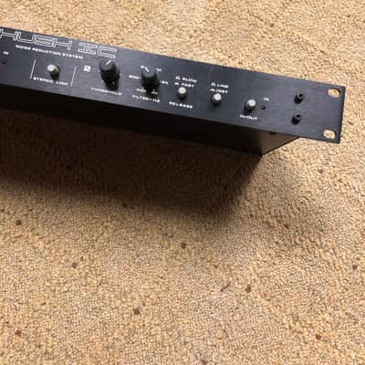 Rocktron Hush IIC, Stereo Dynamic Noise Reduction (compand/expander) rack mount 80s Black image 3