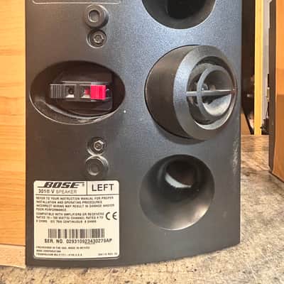 Bose 301 V Bookshelf Speakers image 6