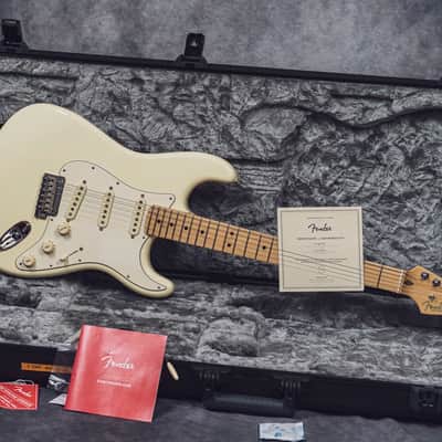 Fender Stratocaster American Professional Olympic White 2017 image 1