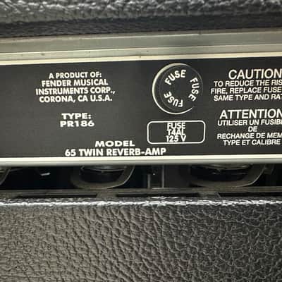 Fender '65 Twin Reverb Reissue 85-Watt 2x12" Guitar Combo 1991 - Present - Black image 7