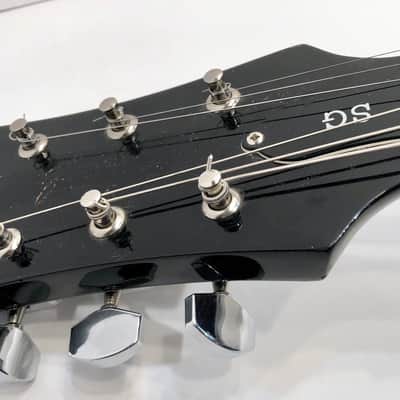 Electric guitar made out of a vintage darth vader star wars action figure case The Vadercaster 2019 image 8
