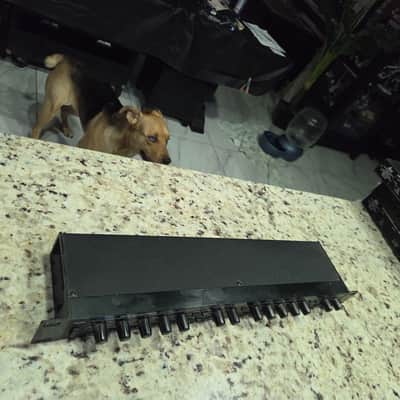 Alesis 3630 Dual-Channel Compressor / Limiter with Gate 1990s - Black image 3